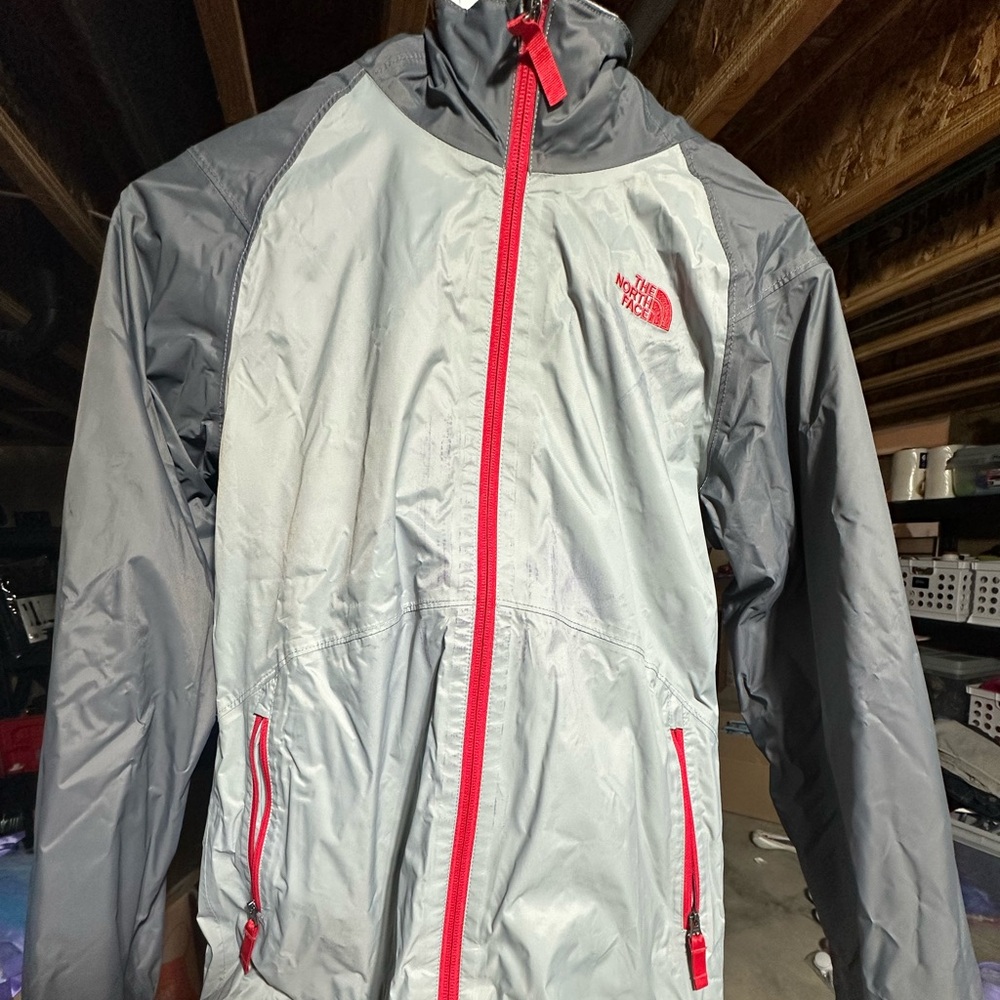 The North Face kids jacket
Fleece Lined
Size 14-16